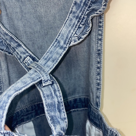 H&M Ruffle Overalls - Picture 7 of 13